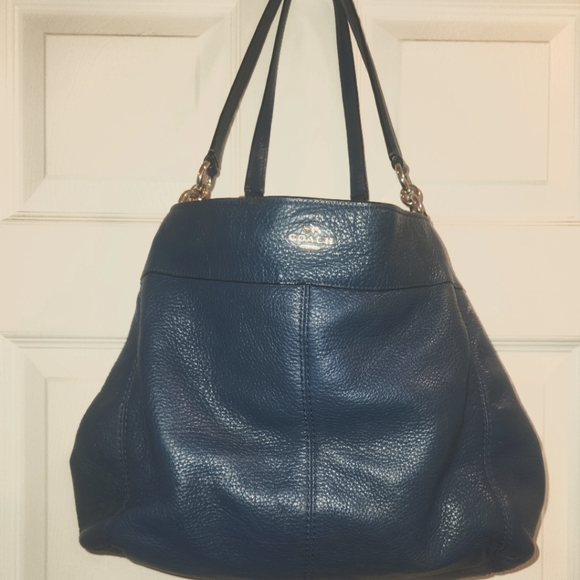 COACH Pebbled Leather Lexi Shoulder Bag - Medium/ Large - Picture 3 of 12